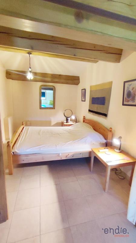 Maison - 228 m² - 6 pièces