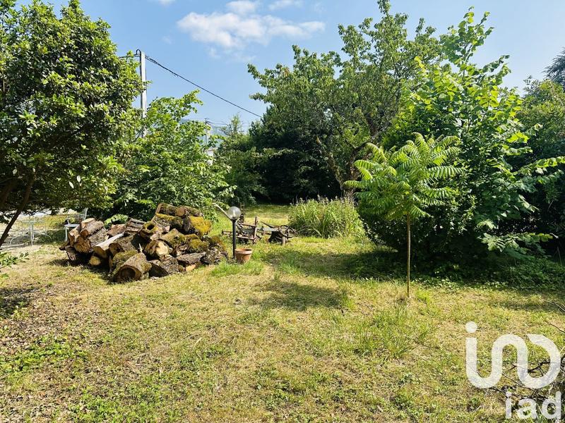 Maison - 241 m² - 8 pièces