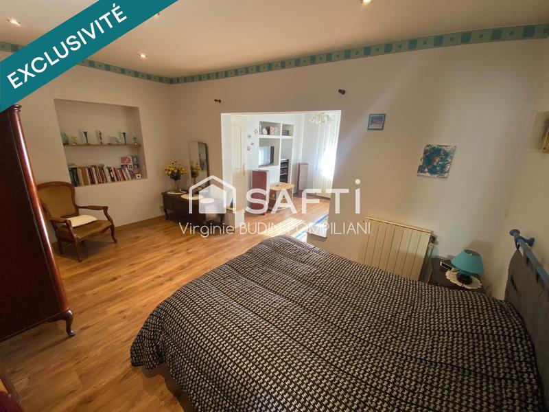 Maison - 175 m² - 8 pièces