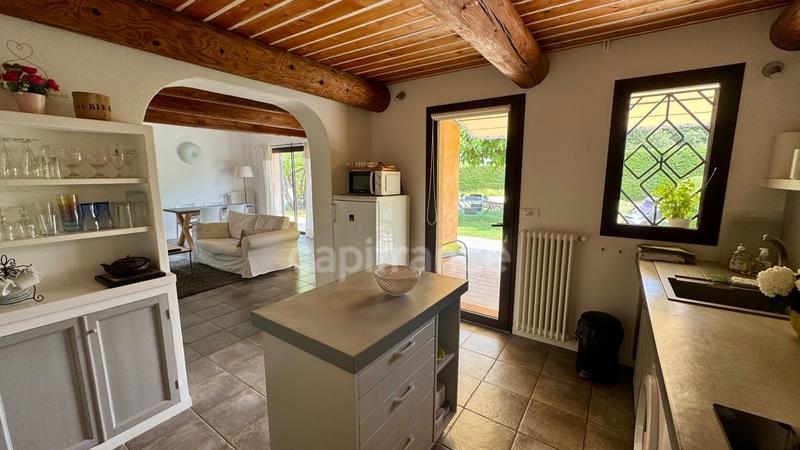 Villa - 293 m² - 10 pièces