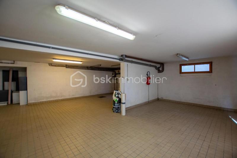 Maison traditionnelle - 115 m² - 6 pièces