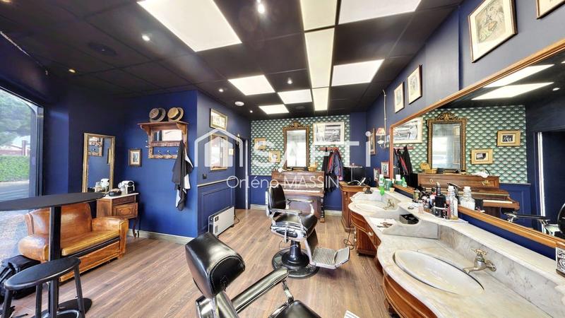 Local commercial - 25 m² - 2 pièces