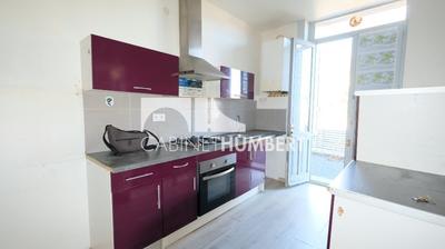 Maison - 190 m² - 6 pièces