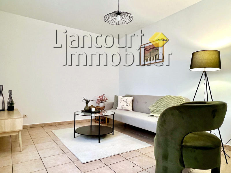 Maison - 62 m² - 5 pièces