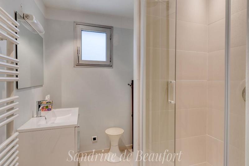 Appartement - 143 m² - 5 pièces