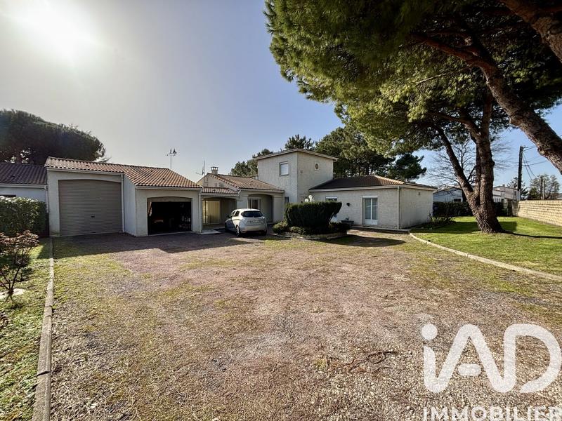 Maison - 189 m² - 7 pièces