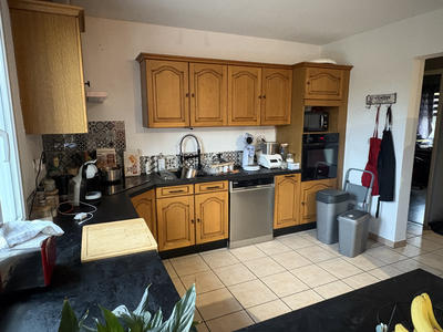 Maison - 98 m² - 6 pièces