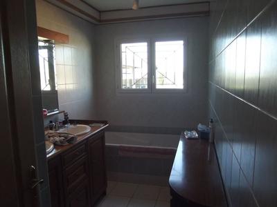 Maison traditionnelle - 170 m² - 5 pièces