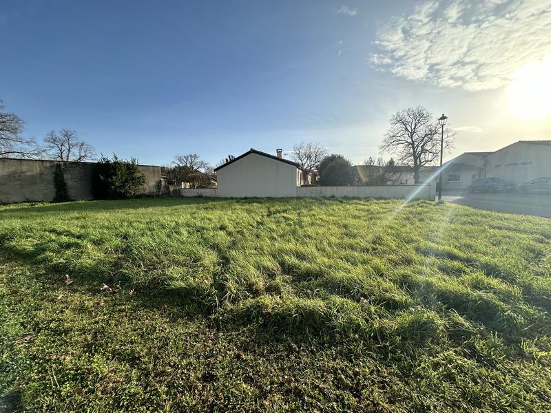 Terrain - 425 m²