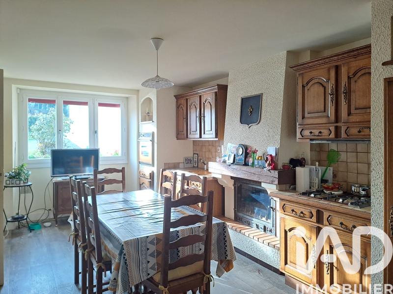 Maison - 138 m² - 8 pièces