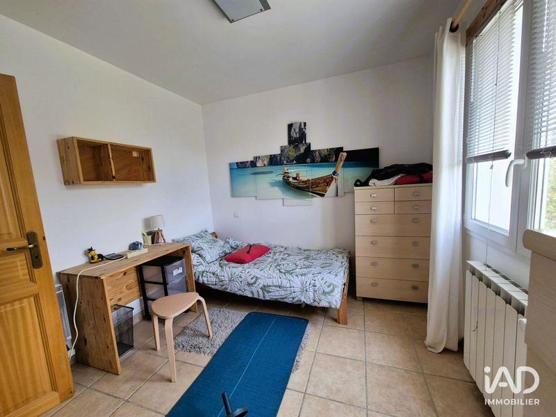 Maison - 235 m² - 5 pièces