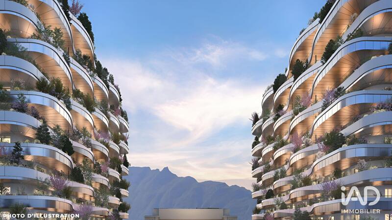 Appartement - 103 m² - 4 pièces