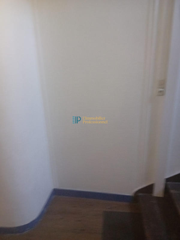 Local commercial - 103 m² - 4 pièces