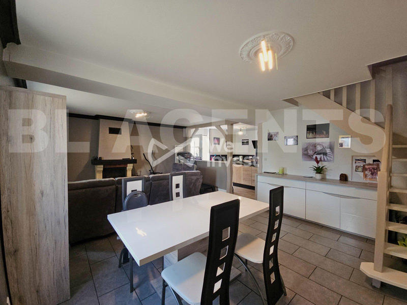 Maison - 160 m² - 5 pièces