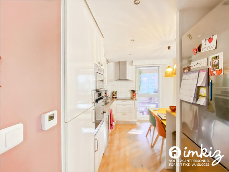 Appartement - 86 m² - 4 pièces