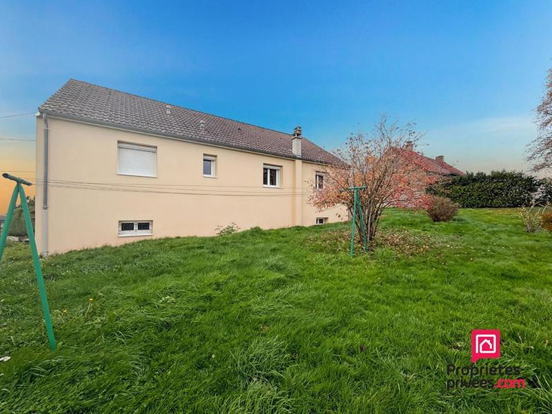 Maison - 99 m² - 5 pièces