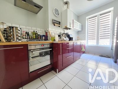 Appartement - 75 m² - 3 pièces