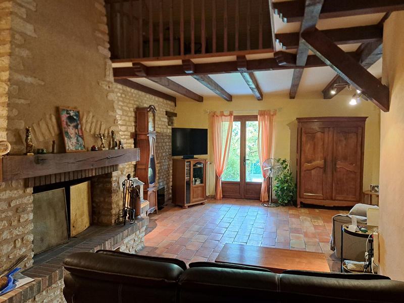 Maison - 192 m² - 6 pièces