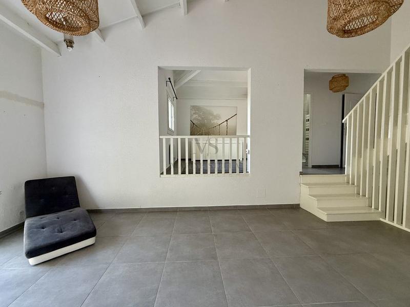 Maison - 130 m² - 6 pièces