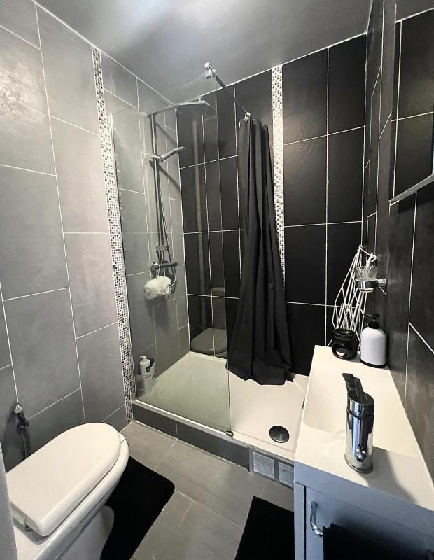 Appartement - 92 m² - 5 pièces