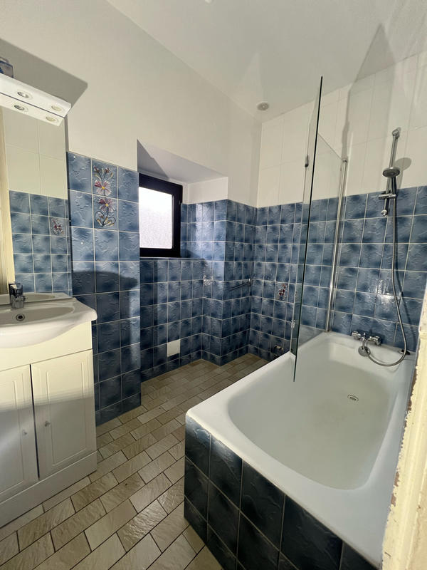 Maison - 196 m² - 6 pièces