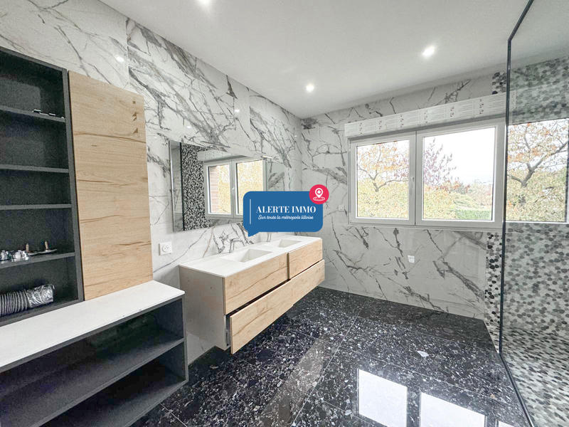 Maison - 129 m² - 6 pièces