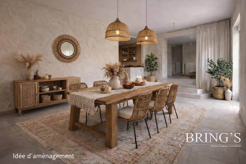 Maison - 221 m² - 8 pièces