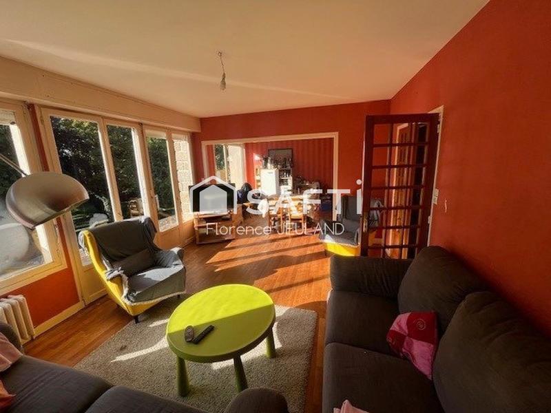 Maison - 150 m² - 7 pièces