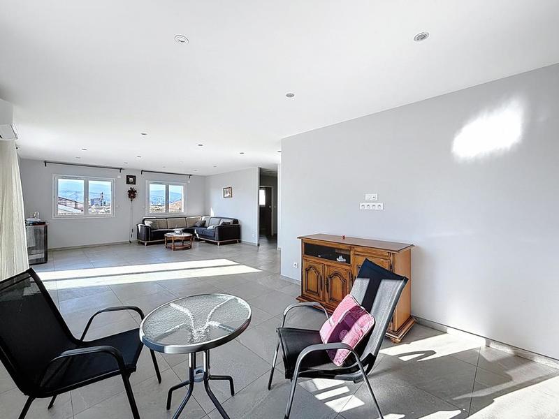 Pavillon - 128 m² - 4 pièces