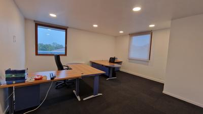 Local d'activités - 554 m² - 6 pièces