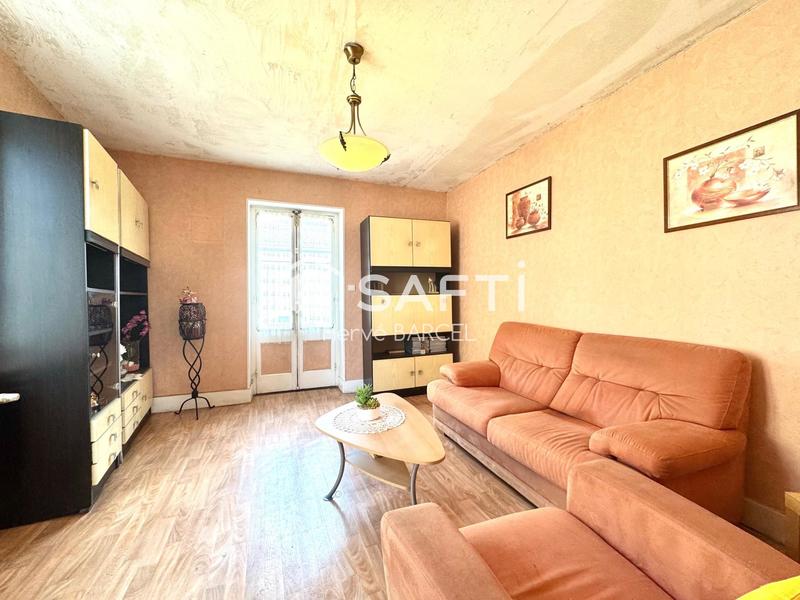 Maison - 82 m² - 6 pièces