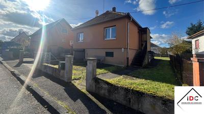 Maison - 105 m² - 5 pièces