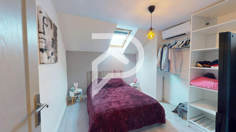 Maison - 86 m² - 5 pièces