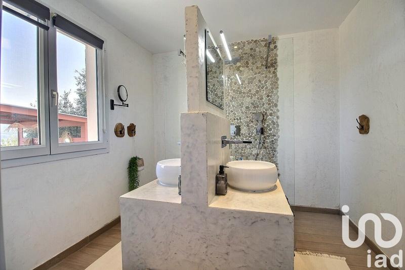 Maison - 103 m² - 5 pièces