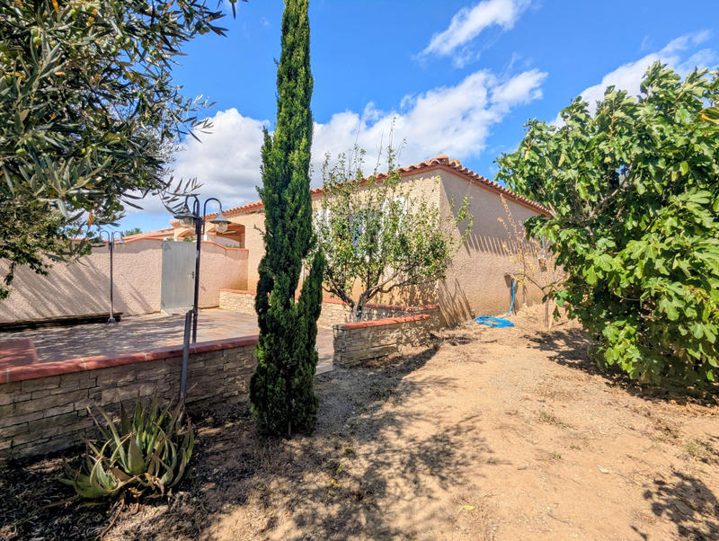 Villa - 100 m² - 5 pièces