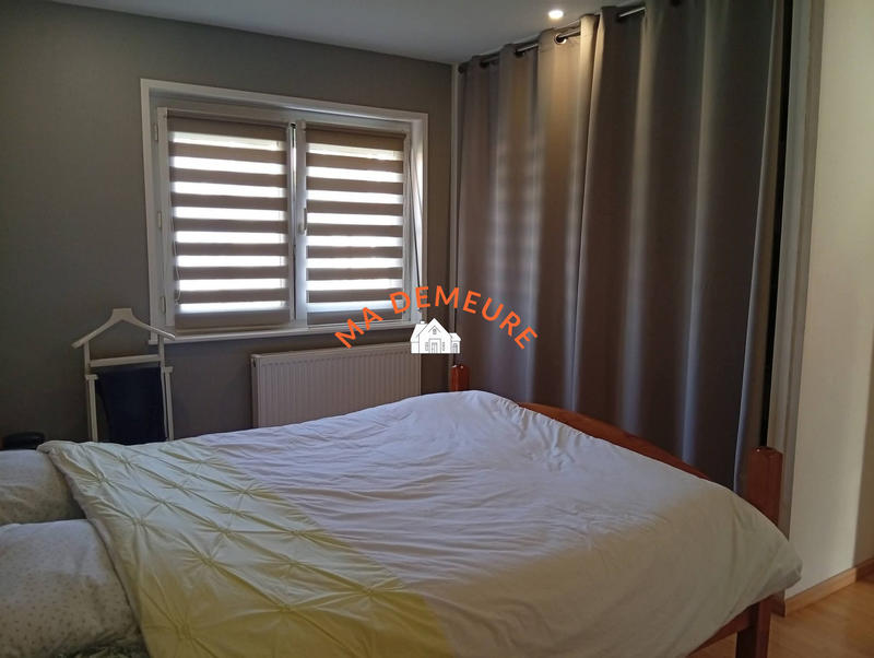 Maison - 95 m² - 5 pièces