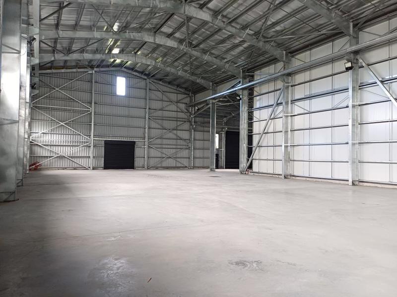 Entrepôt - 1 492 m²