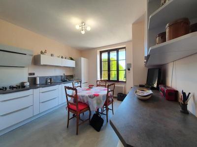 Maison - 130 m² - 7 pièces