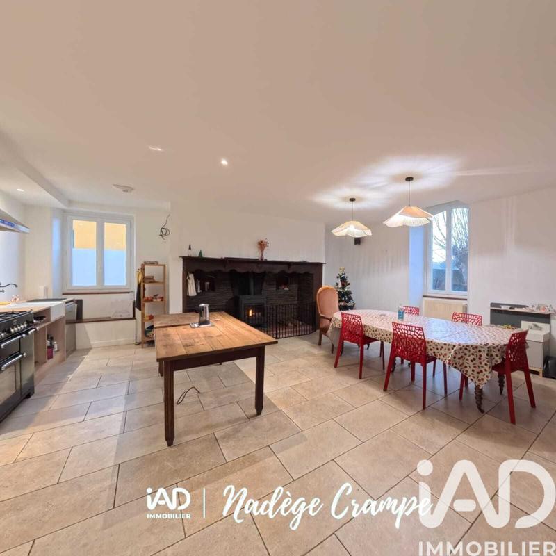 Maison - 180 m² - 5 pièces