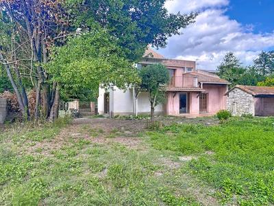 Maison - 166 m² - 5 pièces