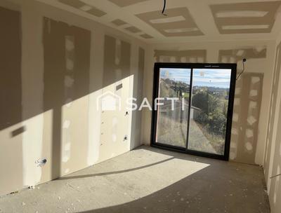 Maison - 150 m² - 5 pièces