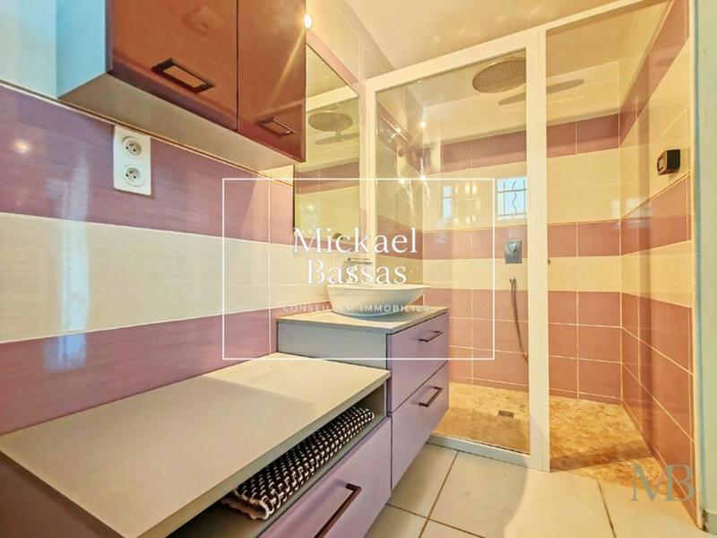 Maison - 122 m² - 4 pièces