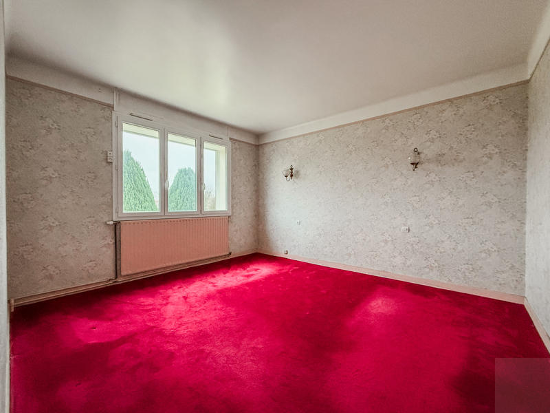 Maison - 85 m² - 5 pièces