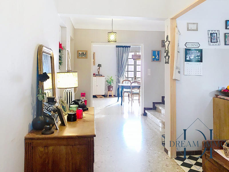 Maison - 140 m² - 6 pièces