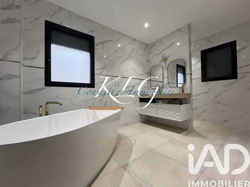 Maison de maîtres - 170 m² - 5 pièces