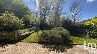 Maison - 180 m² - 4 pièces