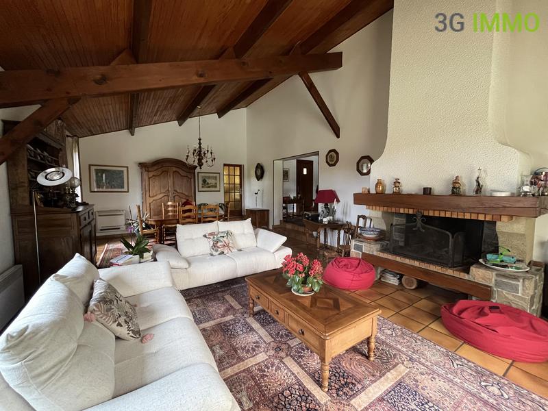 Maison - 157 m² - 5 pièces