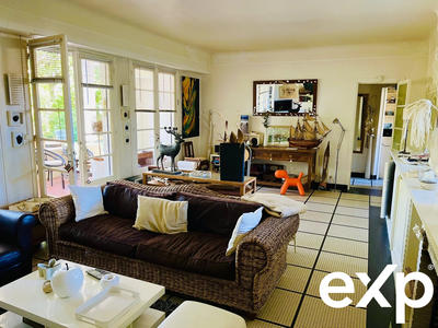 Maison - 185 m² - 7 pièces