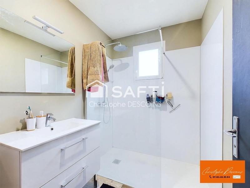 Maison - 97 m² - 5 pièces