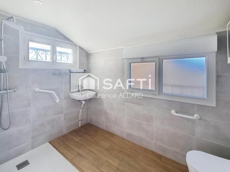 Maison - 137 m² - 7 pièces